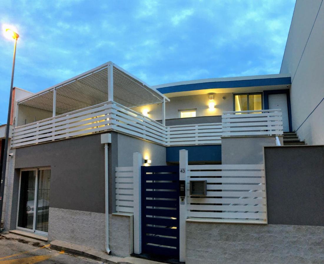 Apartamento Casa Med Marina di Ragusa Exterior foto